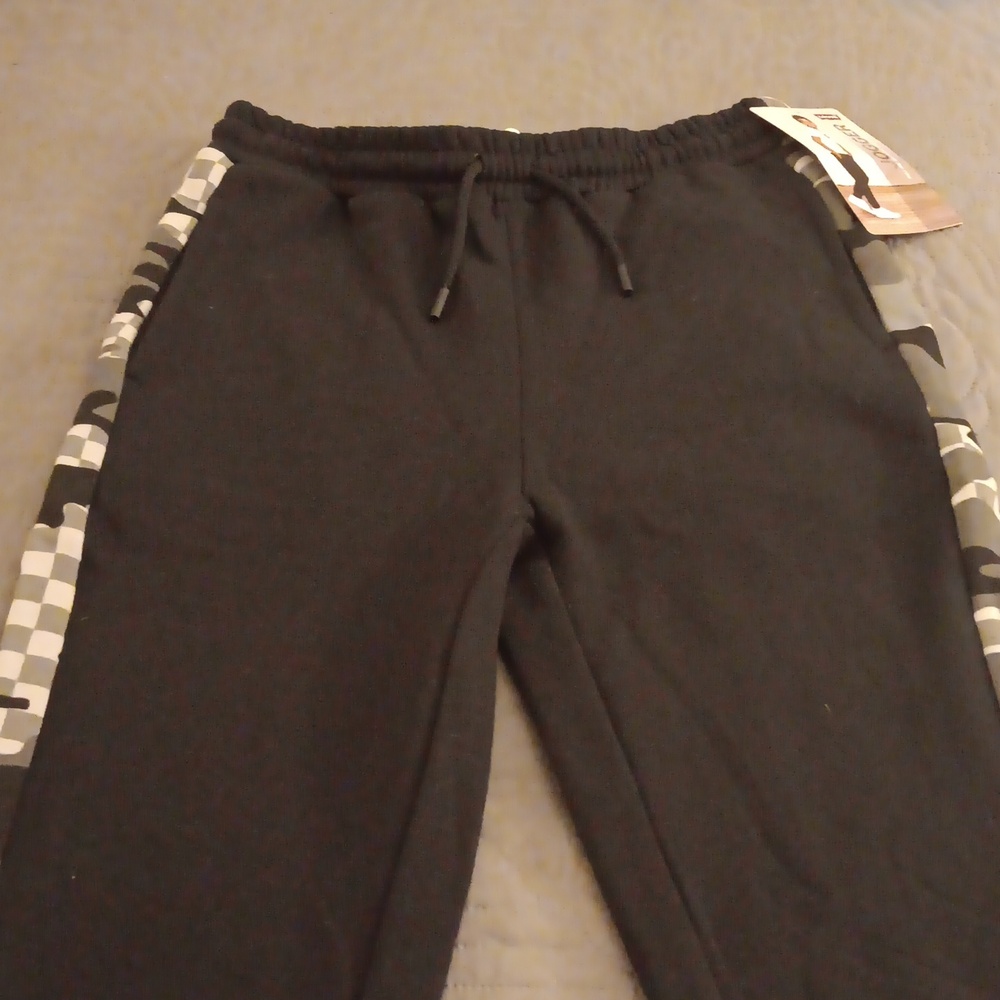 Levi Joggers